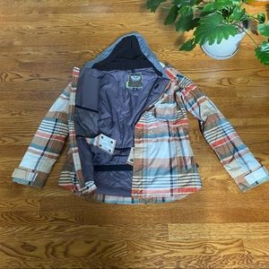 Burton DryRide snowboard/ski jacket (Women’s)